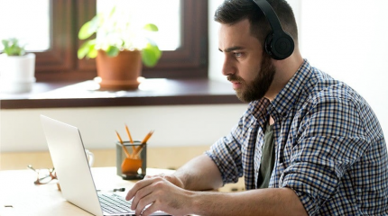 tips-use-literary-devices-online-training-storytelling